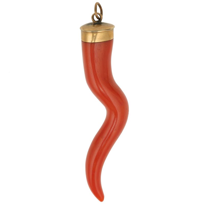 Cornetto in corallo  - Asta Fine Jewels - Cambi Casa d'Aste