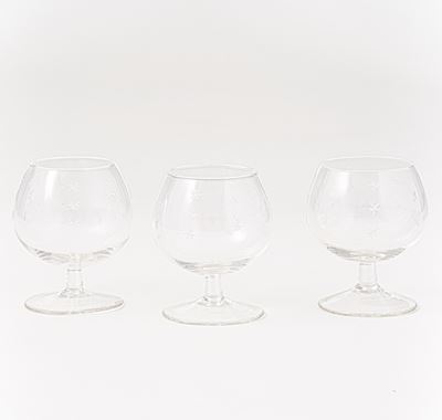 Sei Bicchieri da Liquore Decorati