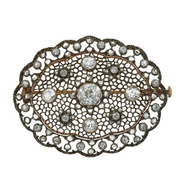 Buccellati. Spilla con diamanti di vecchio taglio