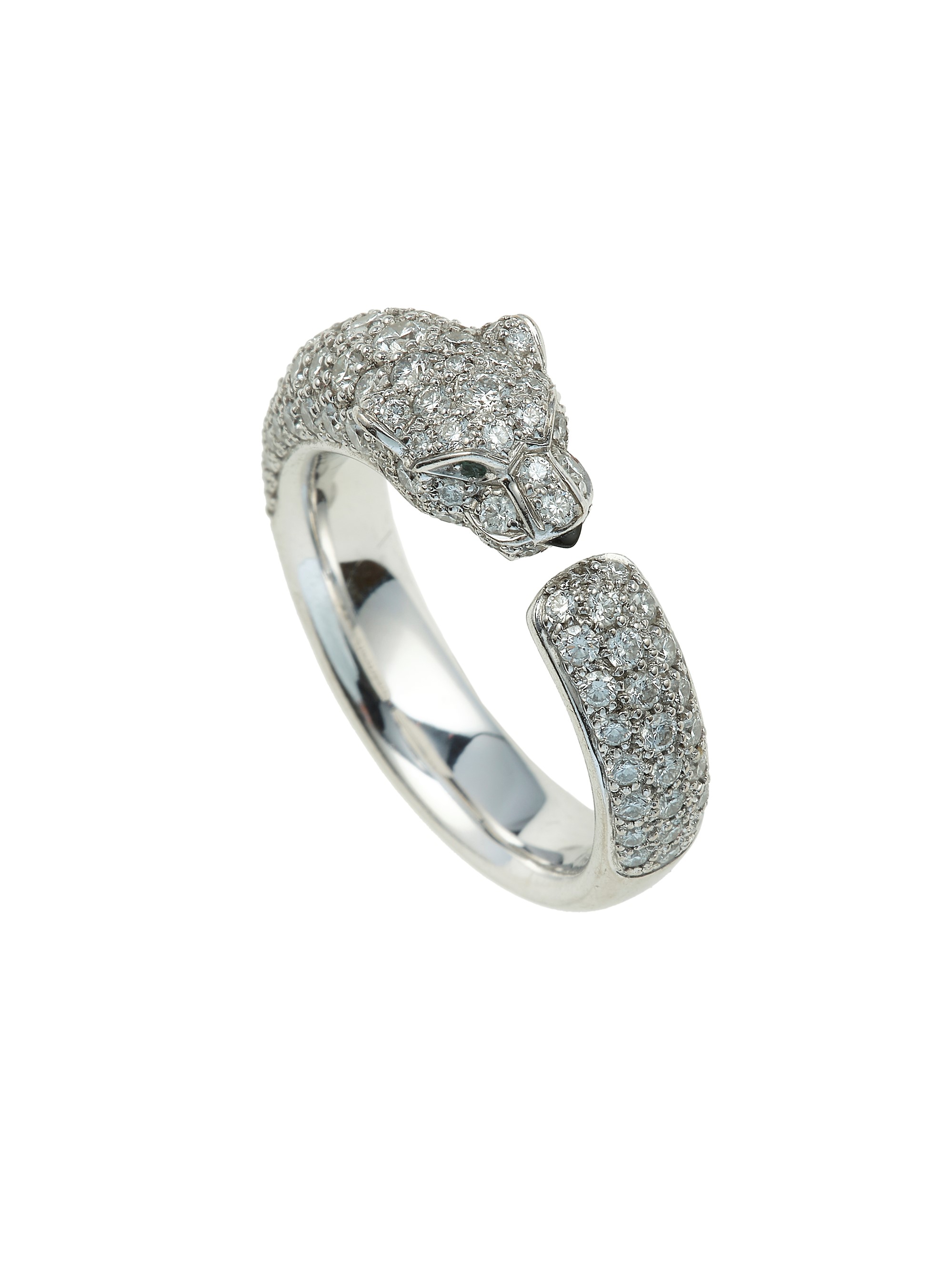 Cartier, Anello “Panthère de Cartier” in oro bianco con diamanti e piccoli smeraldi