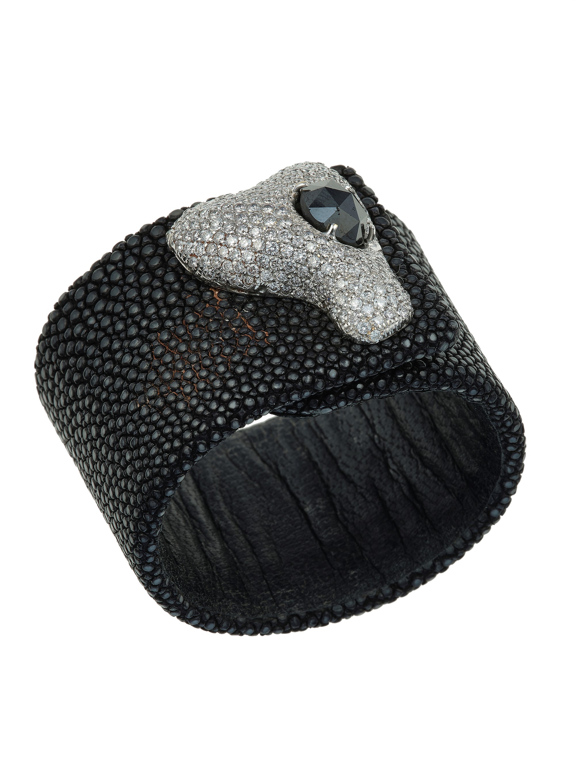 Bracciale con Galuchat con Pavè di Diamanti