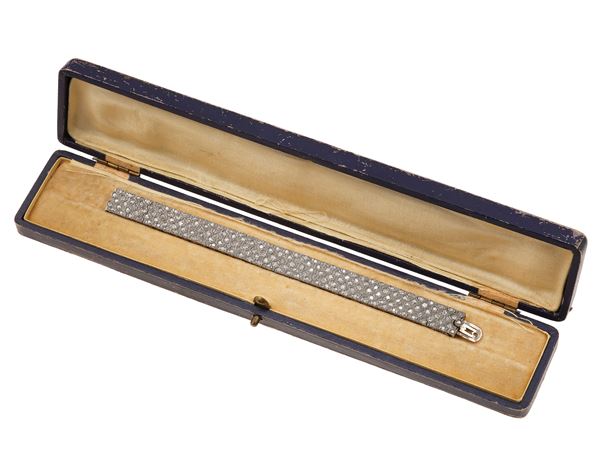 Cartier Paris. Bracciale a maglia elastica con diamanti