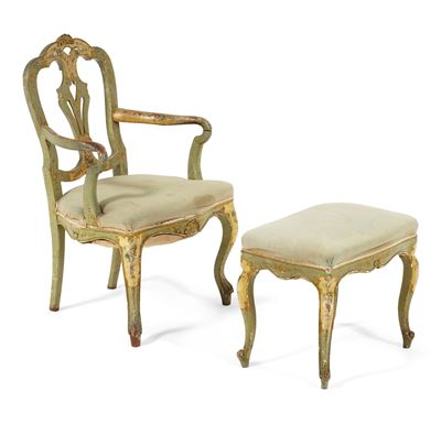 Poltrona e Sgabello in Legno Dipinto. XVIII-XIX Secolo