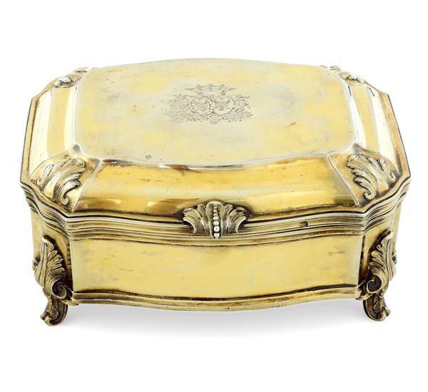 Scrigno vermeille. Torino, terzo quarto del XVIII secolo. Assaggiattore Carlo Micha (1759-1787). Contrassaggiatore Giovan Battista Carron (1753-1778). Maestro argentiere Giovanni Enrico Fino (1740-1813)