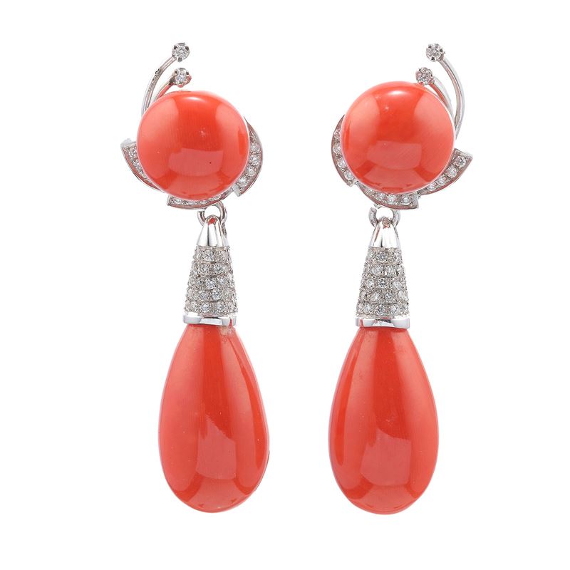 Pair of coral and diamond earrings  - Auction Fine Jewellery - Cambi Casa d'Aste