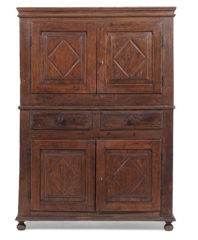 Credenza in Noce a Quattro Ante. XVII-XVIII Secolo