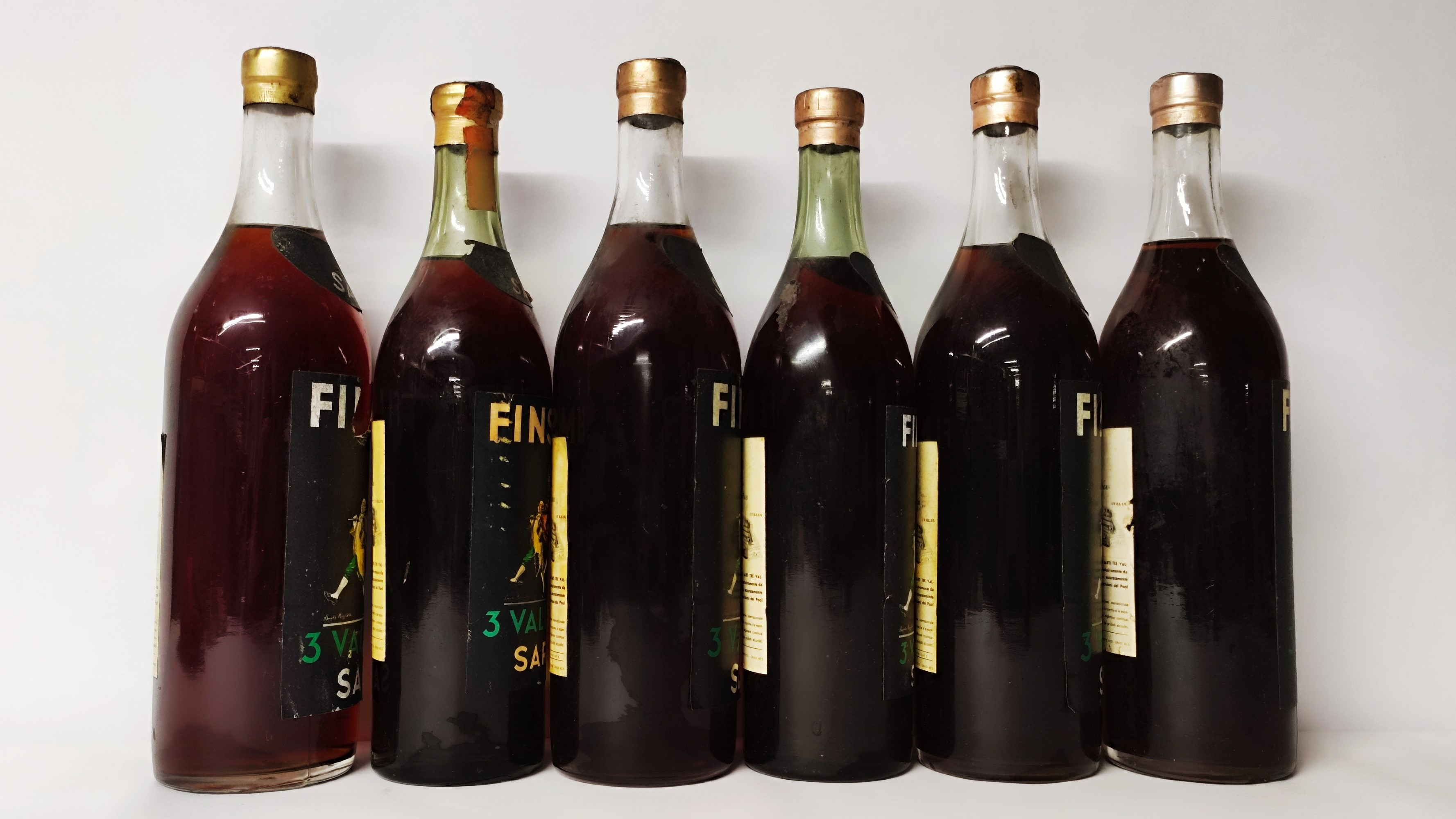 Sarti Finsec 3valletti, Brandy