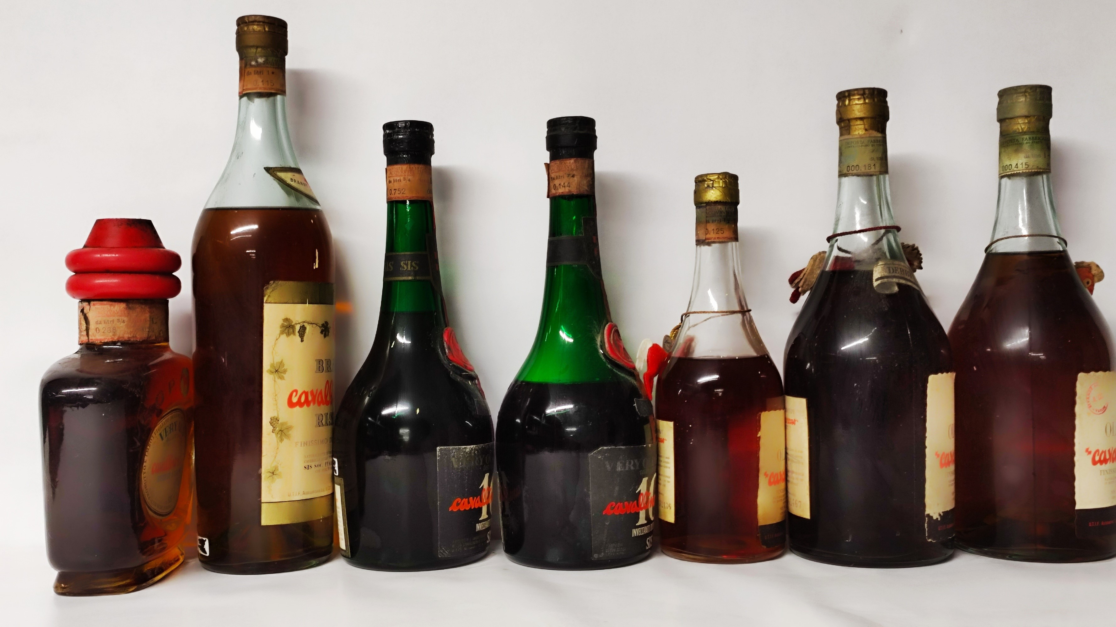 Sis Cavallino Rosso, Brandy