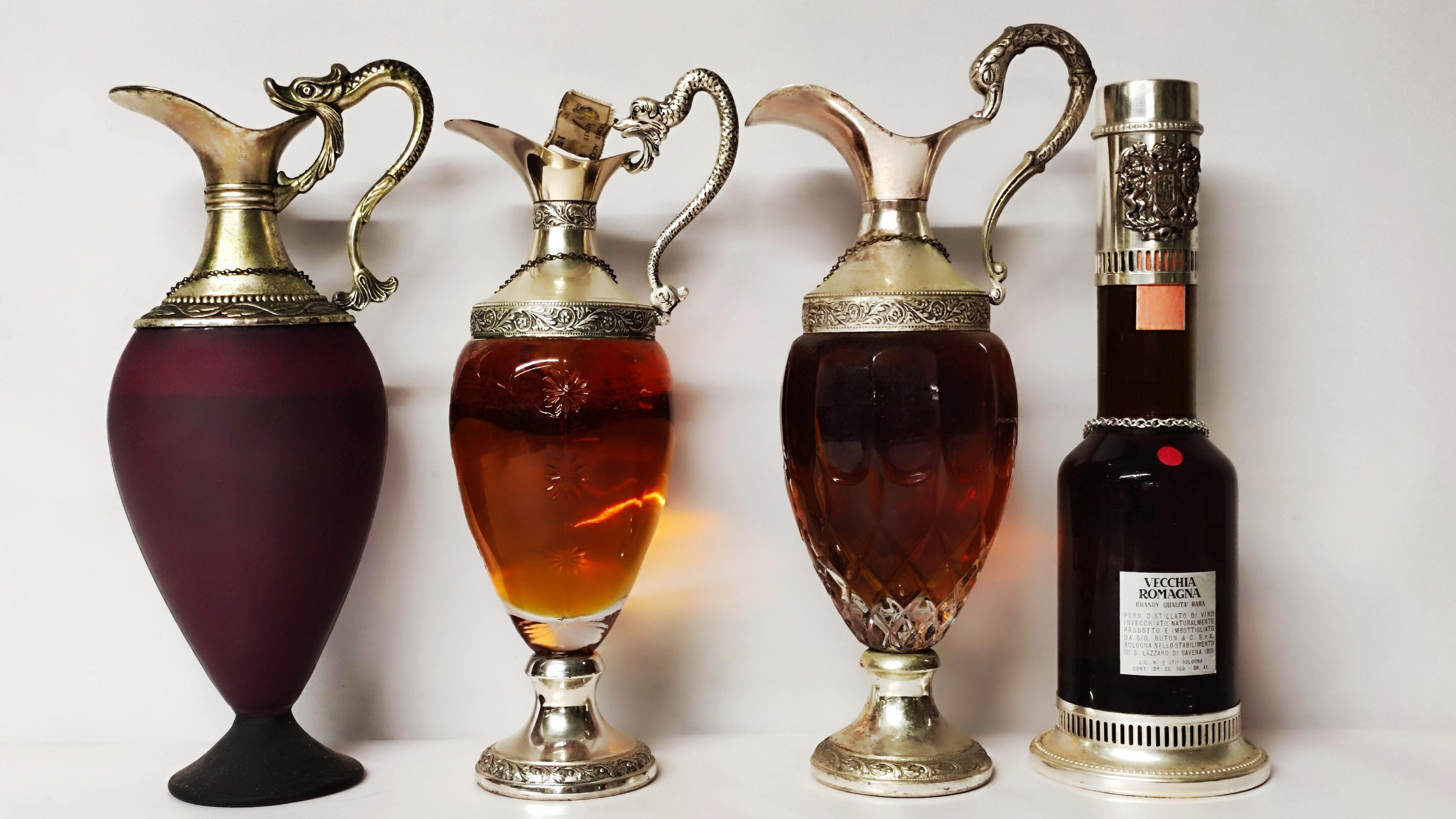 Buton Decanter Vecchia Romagna, Brandy