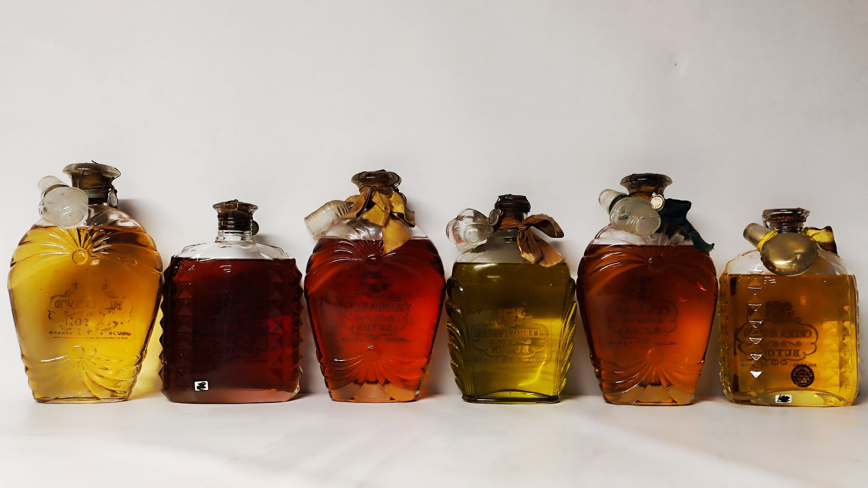 Buton Decanter, Liquori