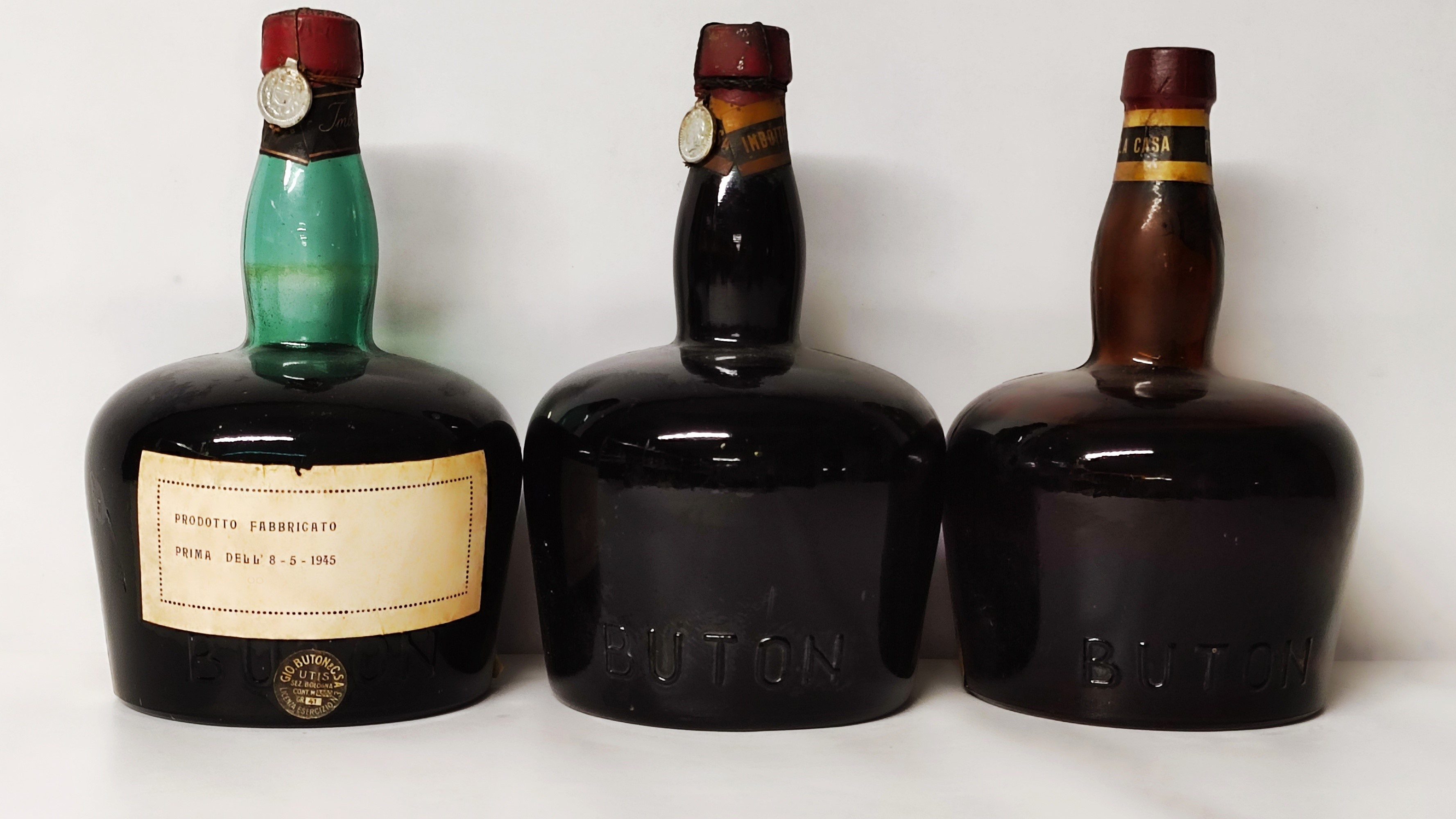 Buton Dell' Abbadia, Liquori