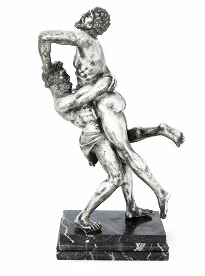 Manifattura artistica italiana, Ercole e Anteo (scultura decorativa in argento fuso cesellato su ...