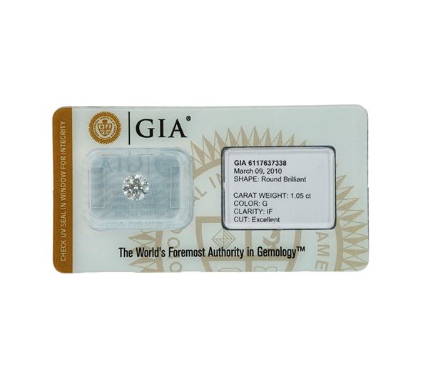 Diamante taglio rotondo a brillante di ct 1.05, colore G, caratteristiche interne IF, fluorescenza UV nulla