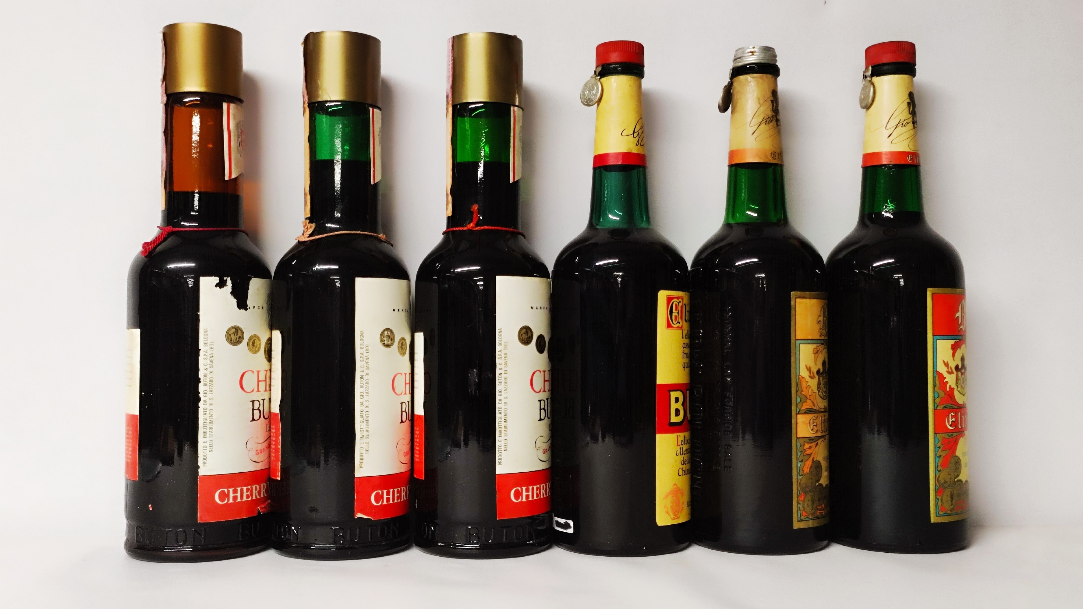 Buton Cherry, Elixir di China, Liquori