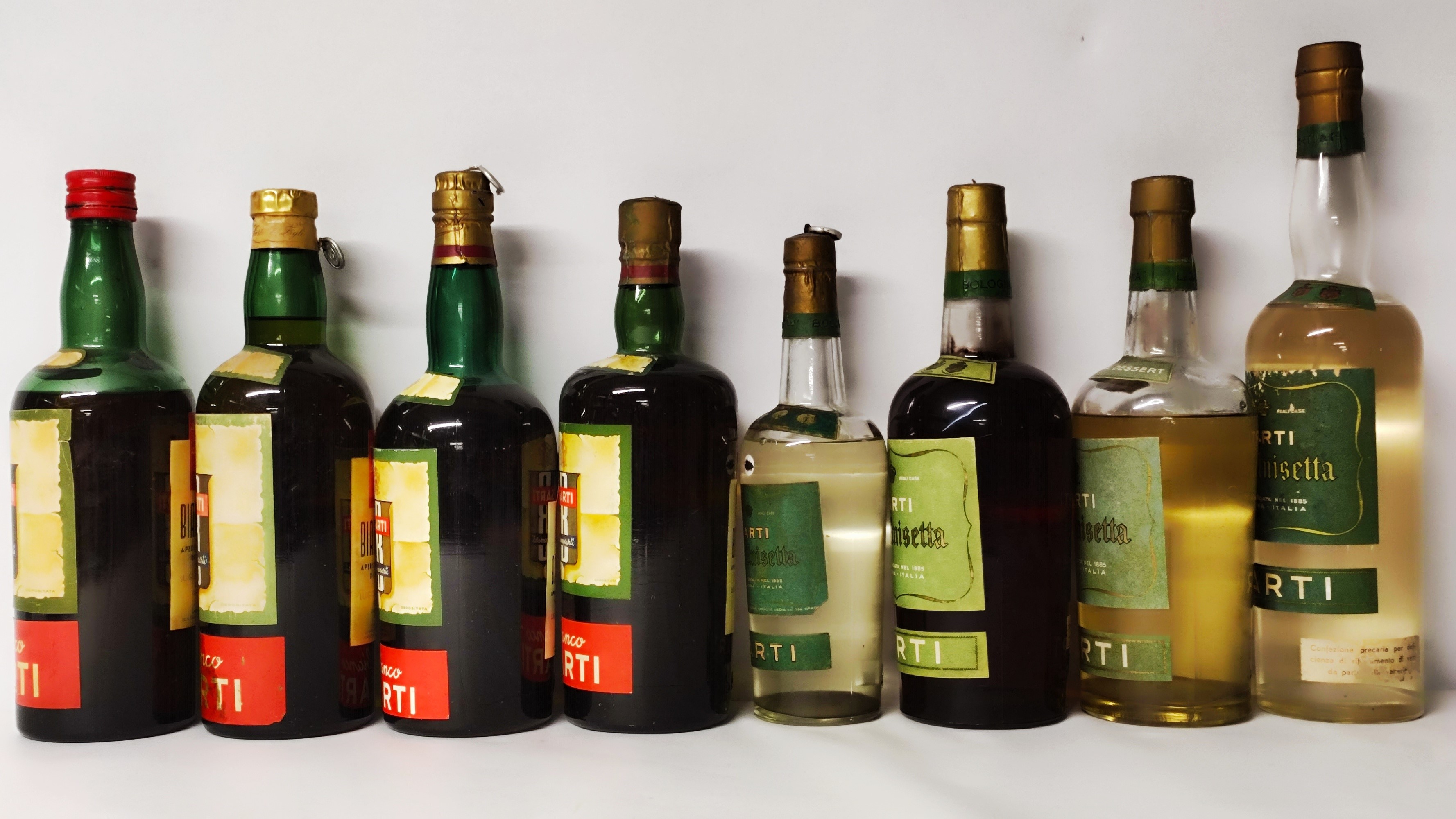 Bianco Sarti, Fine Anisette, Liquori