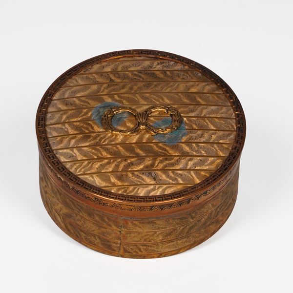 Scatola cilindrica in ottone