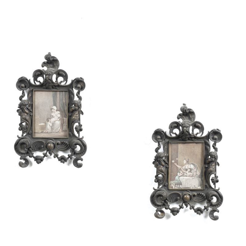 Coppia di cornici in bronzo. Fine XIX-inizio XX secolo  - Asta Antiquariato - Cambi Casa d'Aste