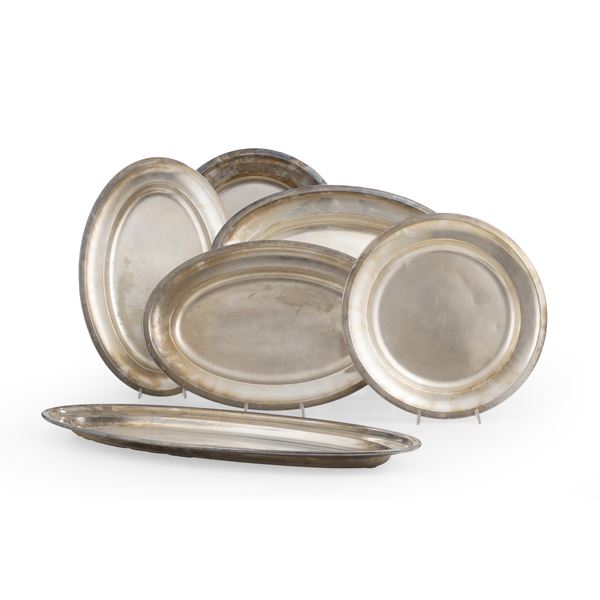 Sei vassoi in metallo