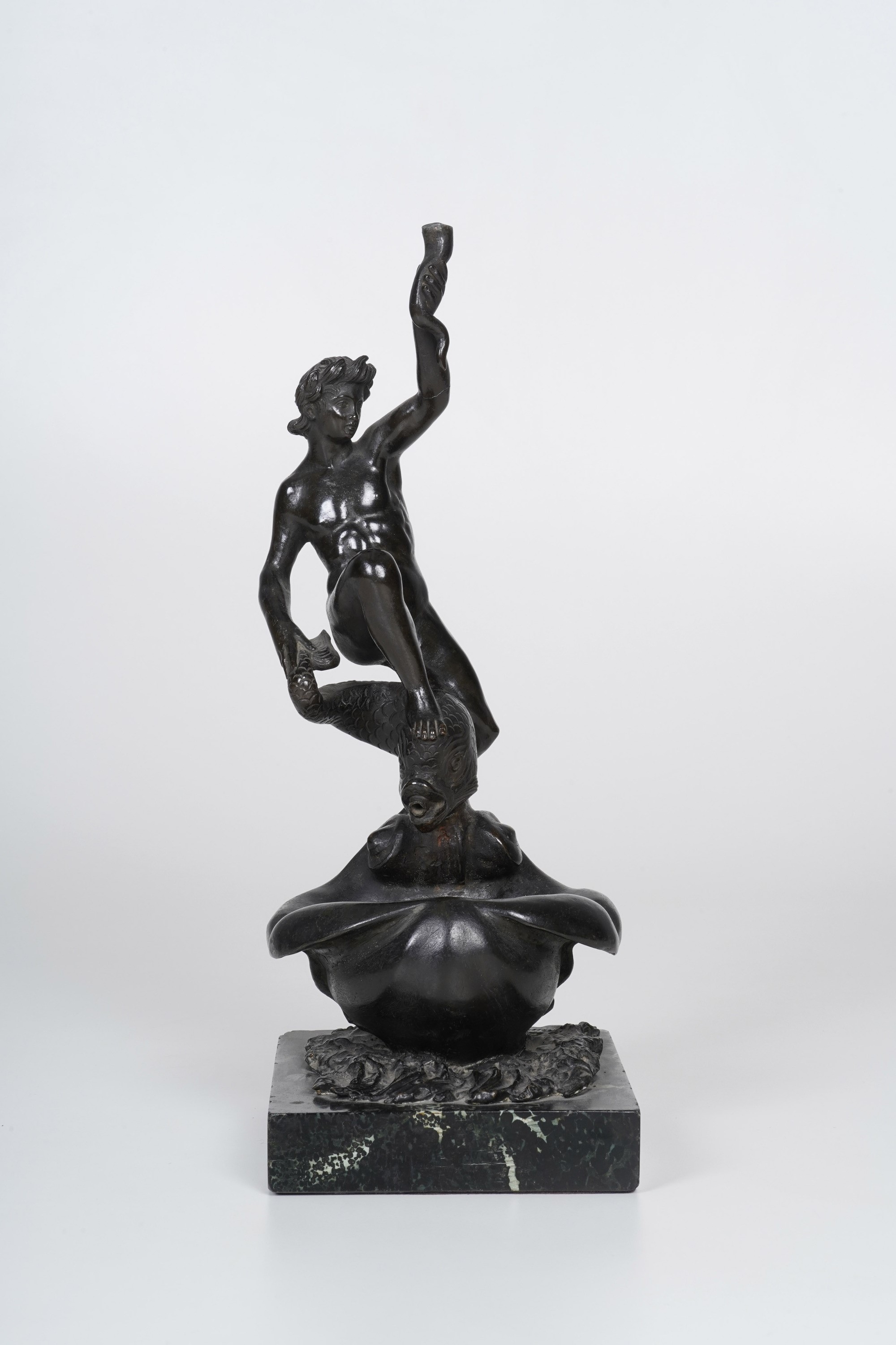 Figura Maschile su Delfino. Fonditore del XX Secolo