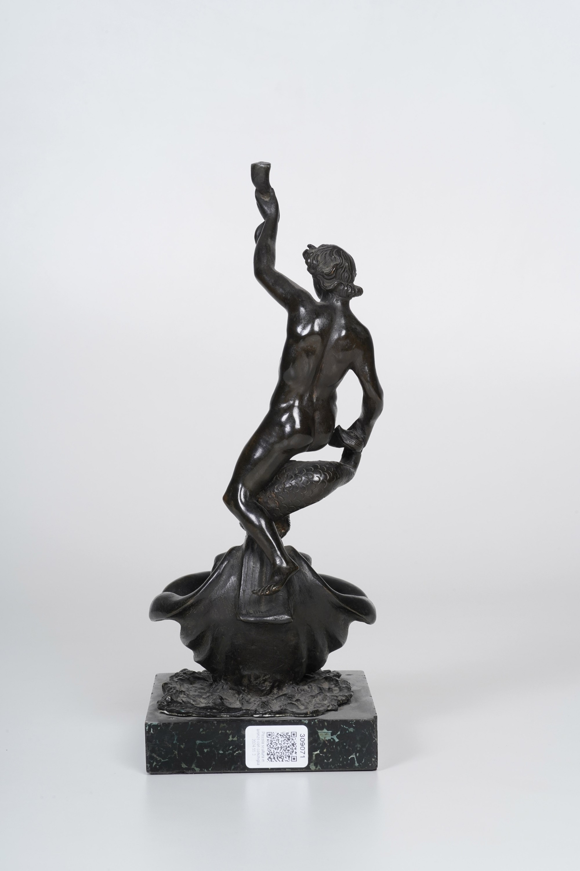 Figura Maschile su Delfino. Fonditore del XX Secolo