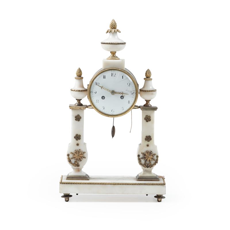 Pendola da tavolo a portico. Francia, XIX secolo  - Auction Antiquariato - Cambi Casa d'Aste