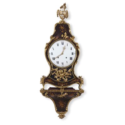 Orologio Cartel del XIX secolo con mensola, cassa laccata e finiture in bronzo dorato