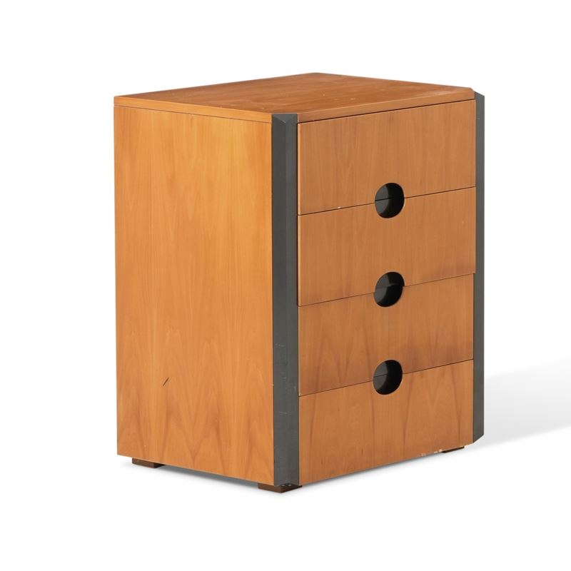 Comodino a quattro cassetti.  - Auction Antiquariato del XX secolo - Cambi Casa d'Aste