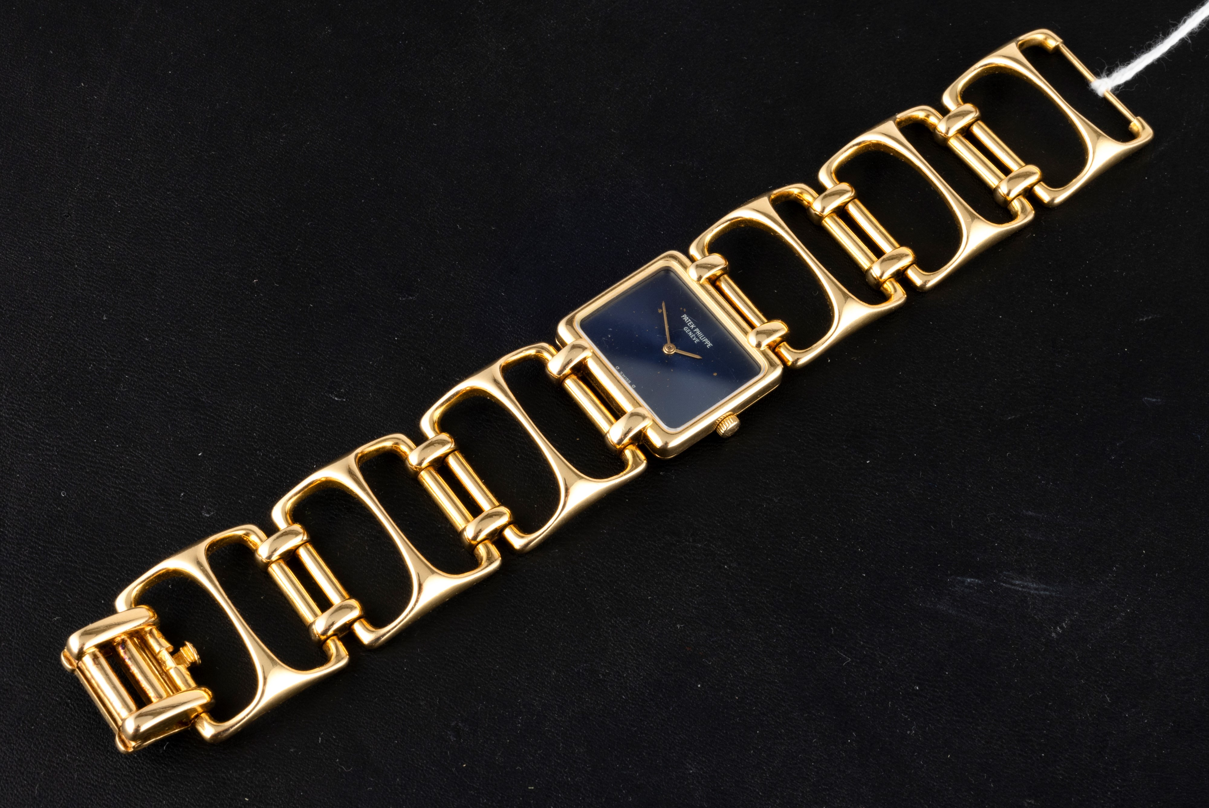 Patek Philippe - Ref 4237-1 con Bracciale a Catena in Oro Giallo 18k, Quadrante Blu Carica Manual...
