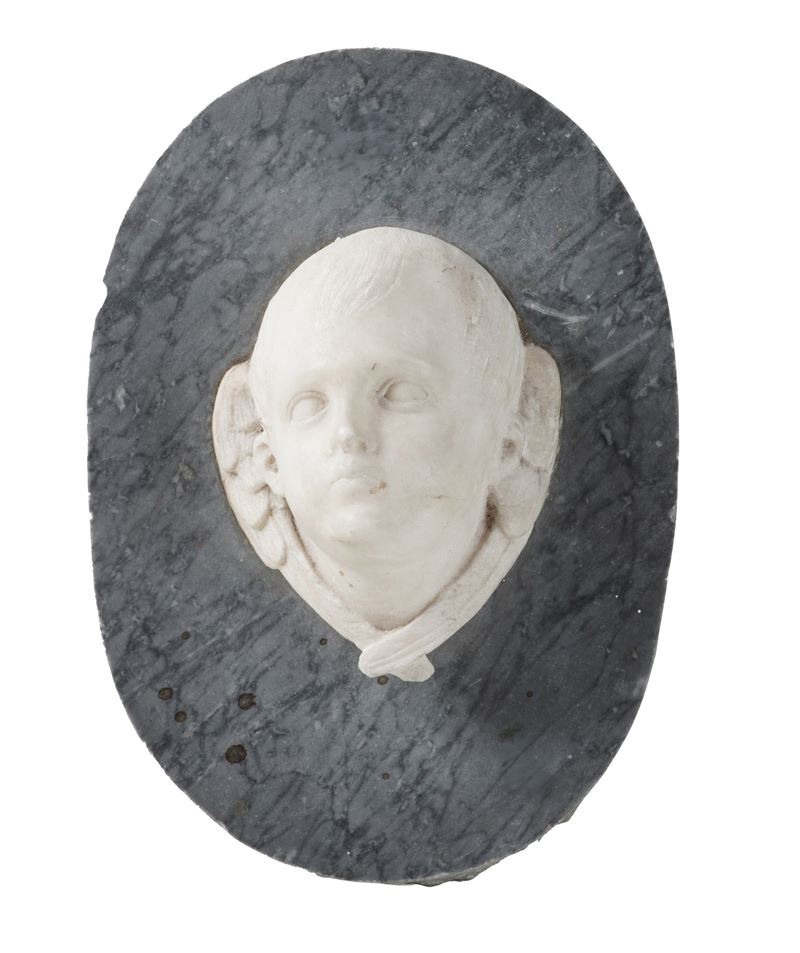 Rilievo in marmo con testa di angioletto  - Auction Antiquariato - Cambi Casa d'Aste