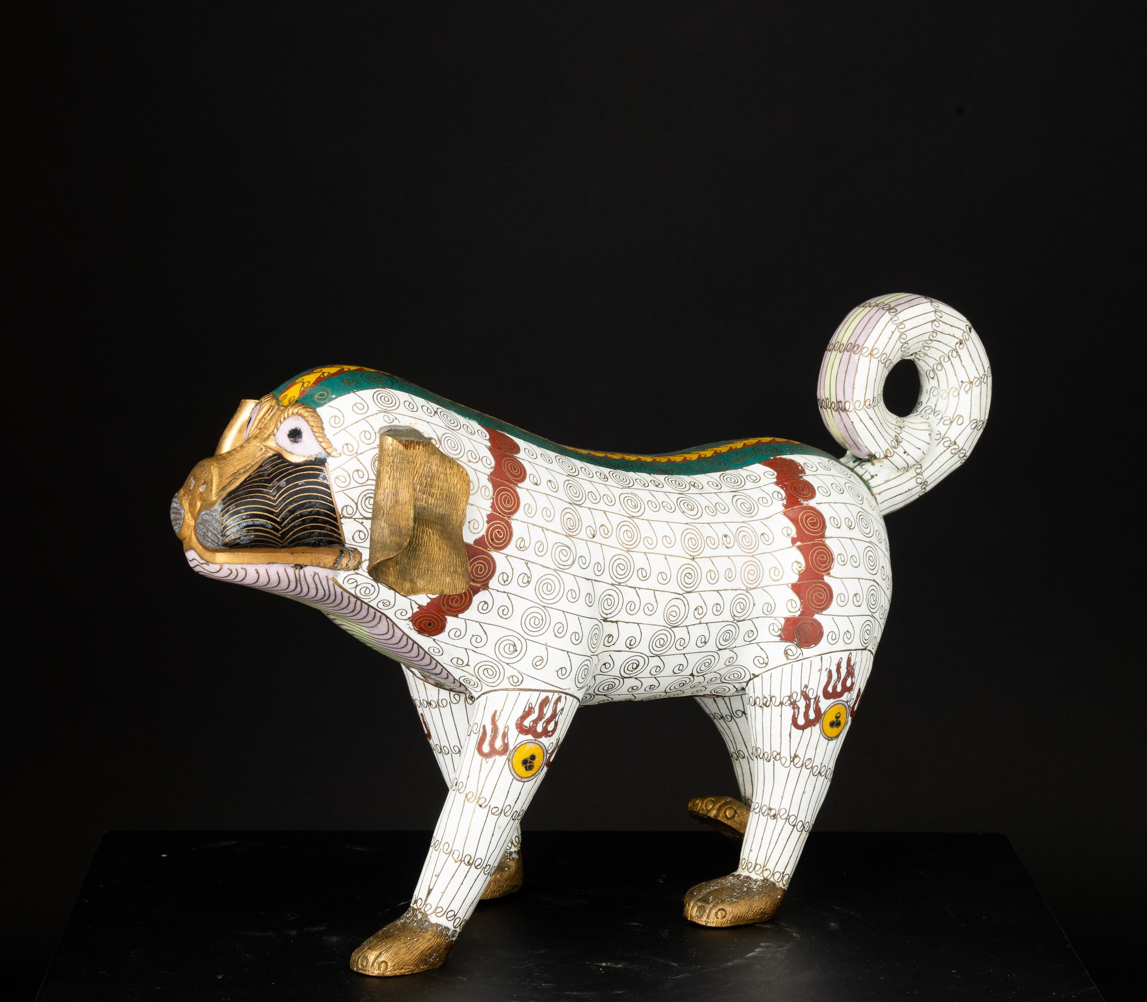 Figura di Elefante a Smalti Policromi Cloisonné, Cina, Dinastia Qing, XIX Secolo