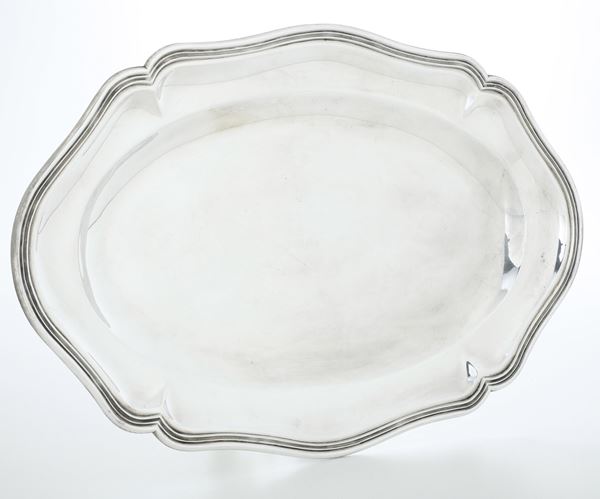 Vassoio. Argenteria italiana del XX secolo