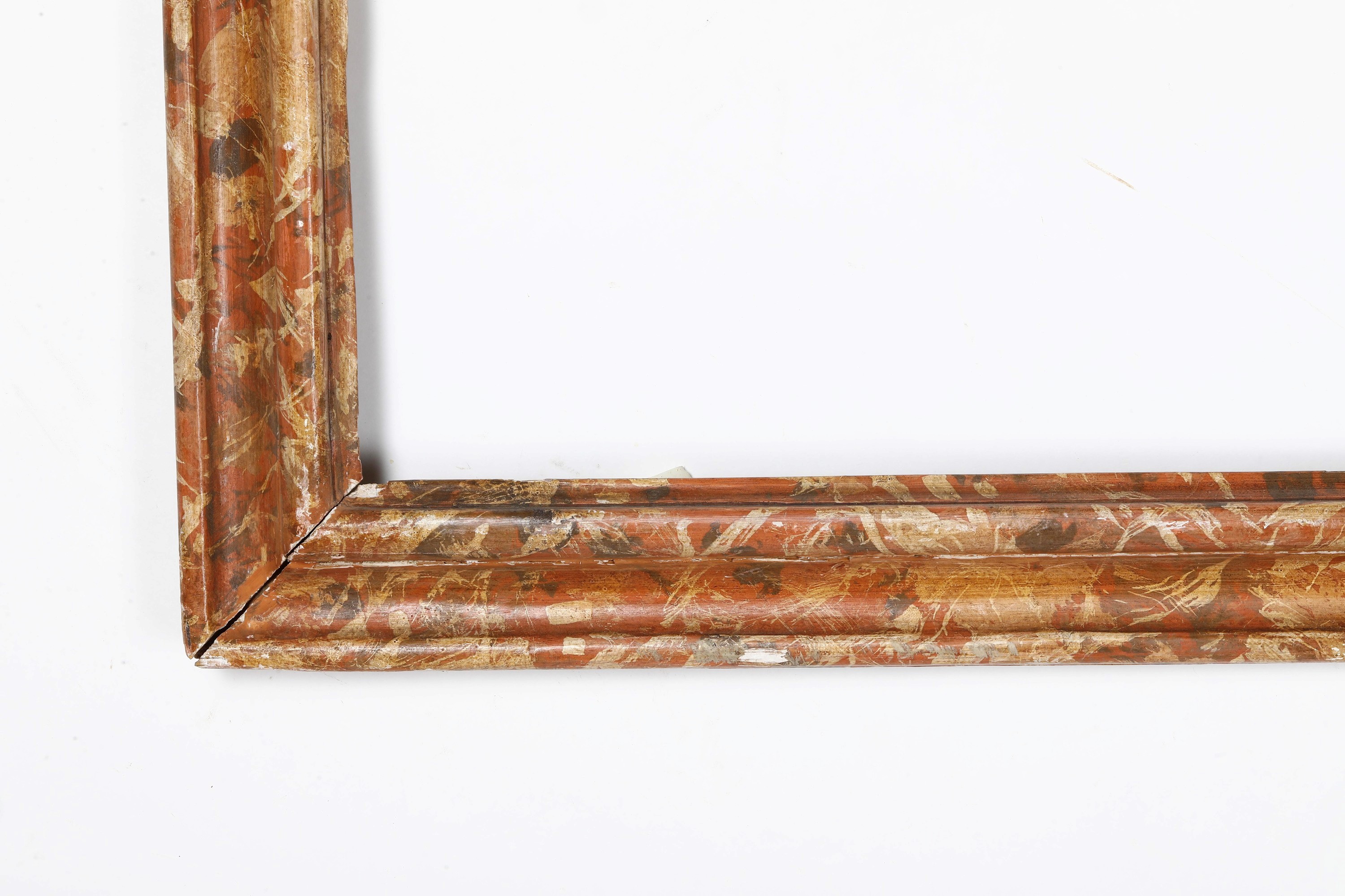 Cornice, cornice in legno dipinto a finto marmo (Marche), XVIII secolo