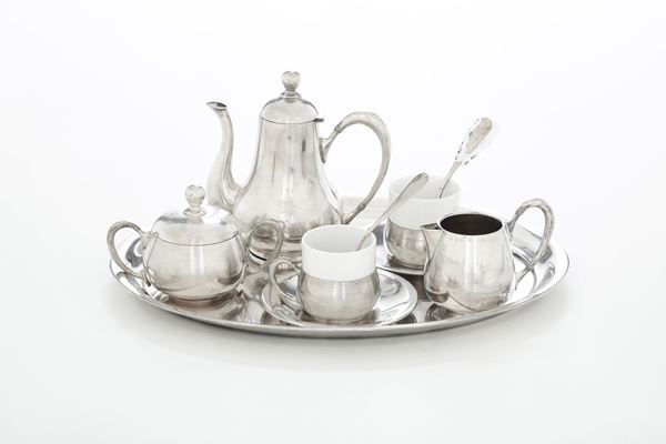 Servizio da tè e caffè. Argenteria europea della seconda metà del XX secolo