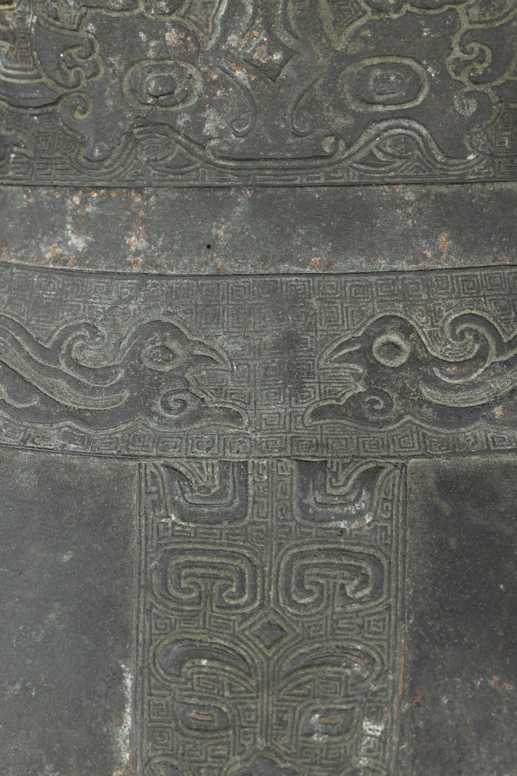 Grande Vaso in Bronzo in Forma Arcaica a Due Anse, Inciso con Motivi Geometrici e Naturalistici, ...