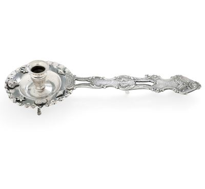 Palmatoria, argento fuso, sbalzato e traforato (Spagna o colonie spagnole, XVIII secolo)