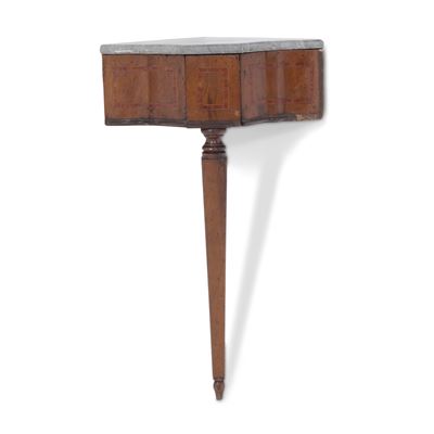 Piccola Console Angolare Lastronata. XIX Secolo