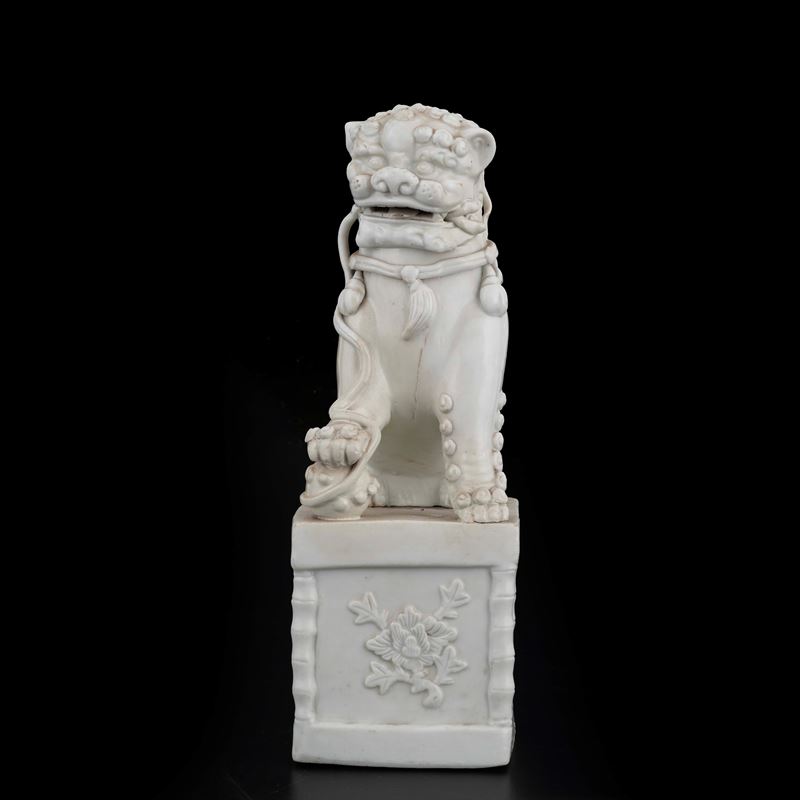 Cane di Pho in Blanc de Chine  - Auction Antiques - Cambi Casa d'Aste
