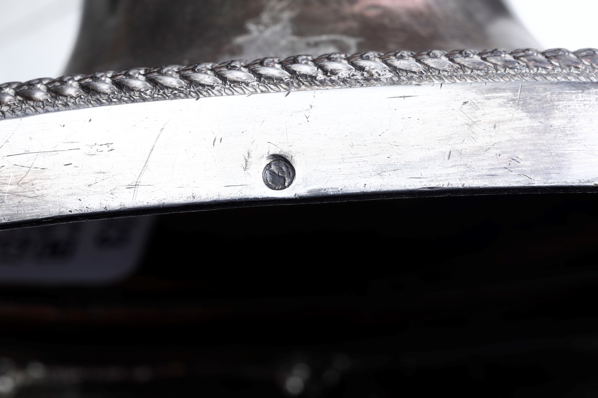 Salsiera, argento fuso e cesellato, Francia XIX secolo