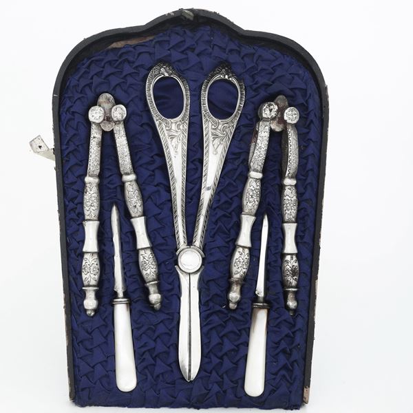 Set con schiaccianoci