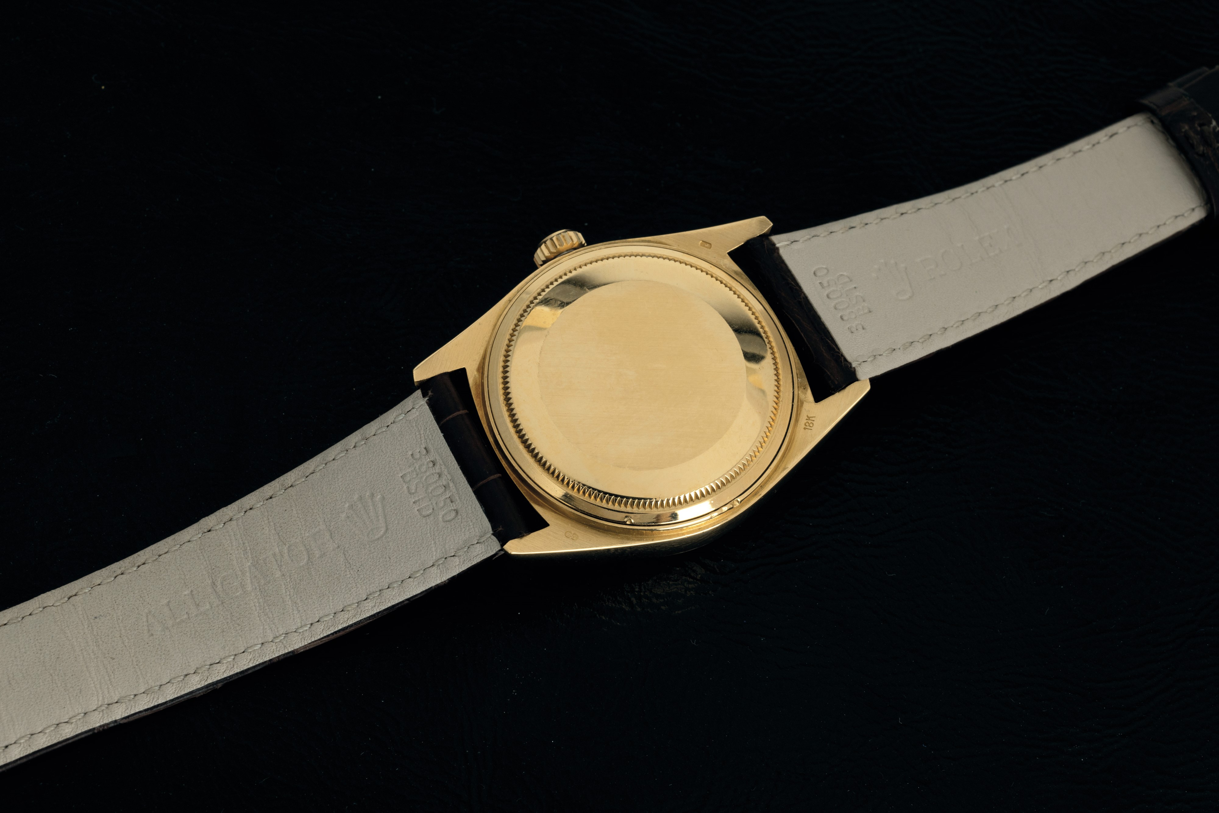 Rolex - Daydate Ref 18038 in Oro Giallo 18k, Quadrante Champagne con Numeri Romani Applicati, Ind...