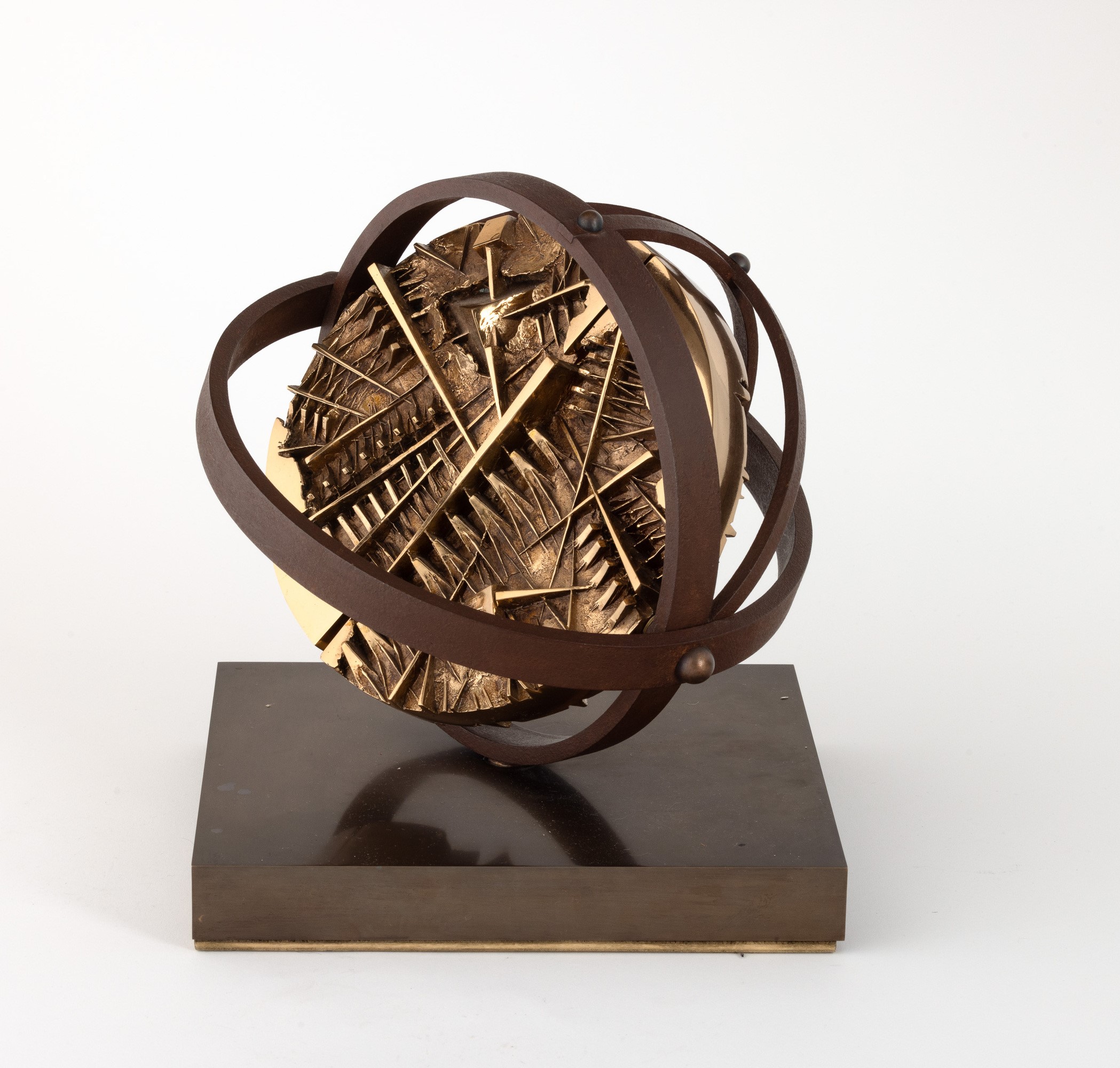 Arnaldo Pomodoro - Giroscopio, Studio
