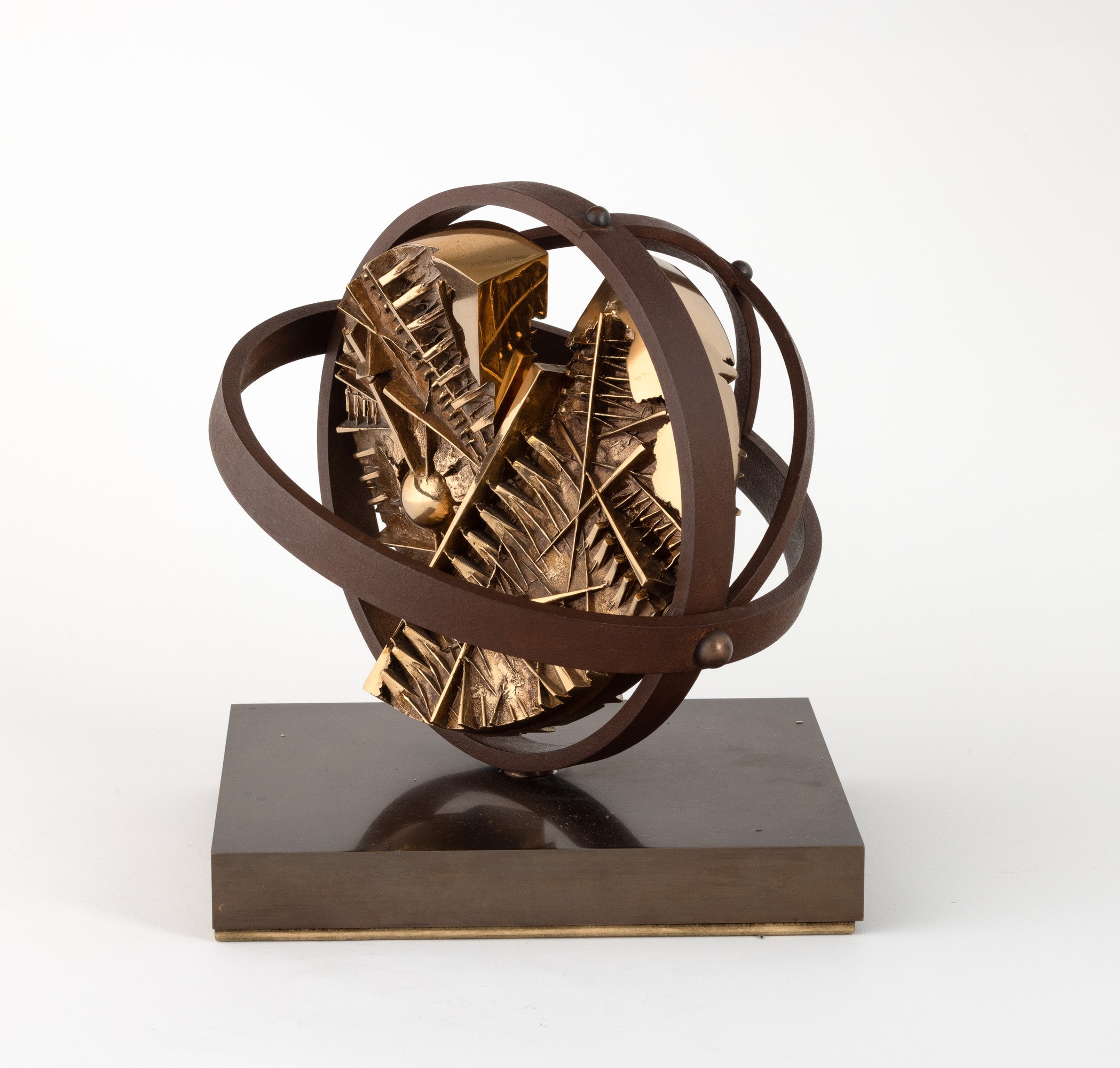 Arnaldo Pomodoro - Giroscopio, Studio