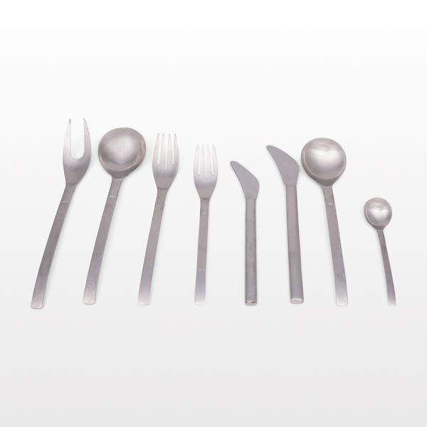 Servizio per dodici coperti mod. Rossella