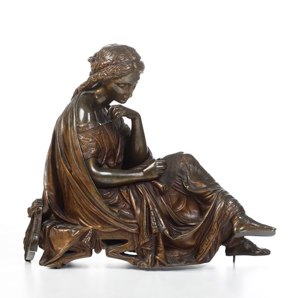 Scultura femminile in bronzo da modello antico. XIX-XX secolo