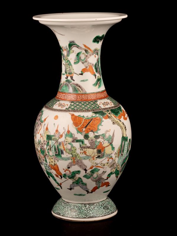 Vaso in porcellana Famiglia Verde con scena di battaglia, Cina,