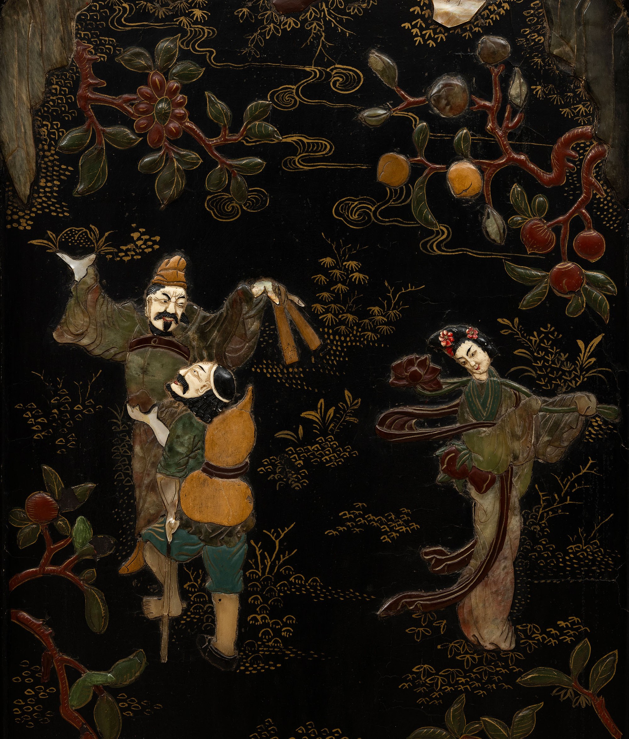 Paravento a Sei Ante a Fondo Nero in Lacca con Inserti in Pietre Dure Raffigurante Scena di Vita ...
