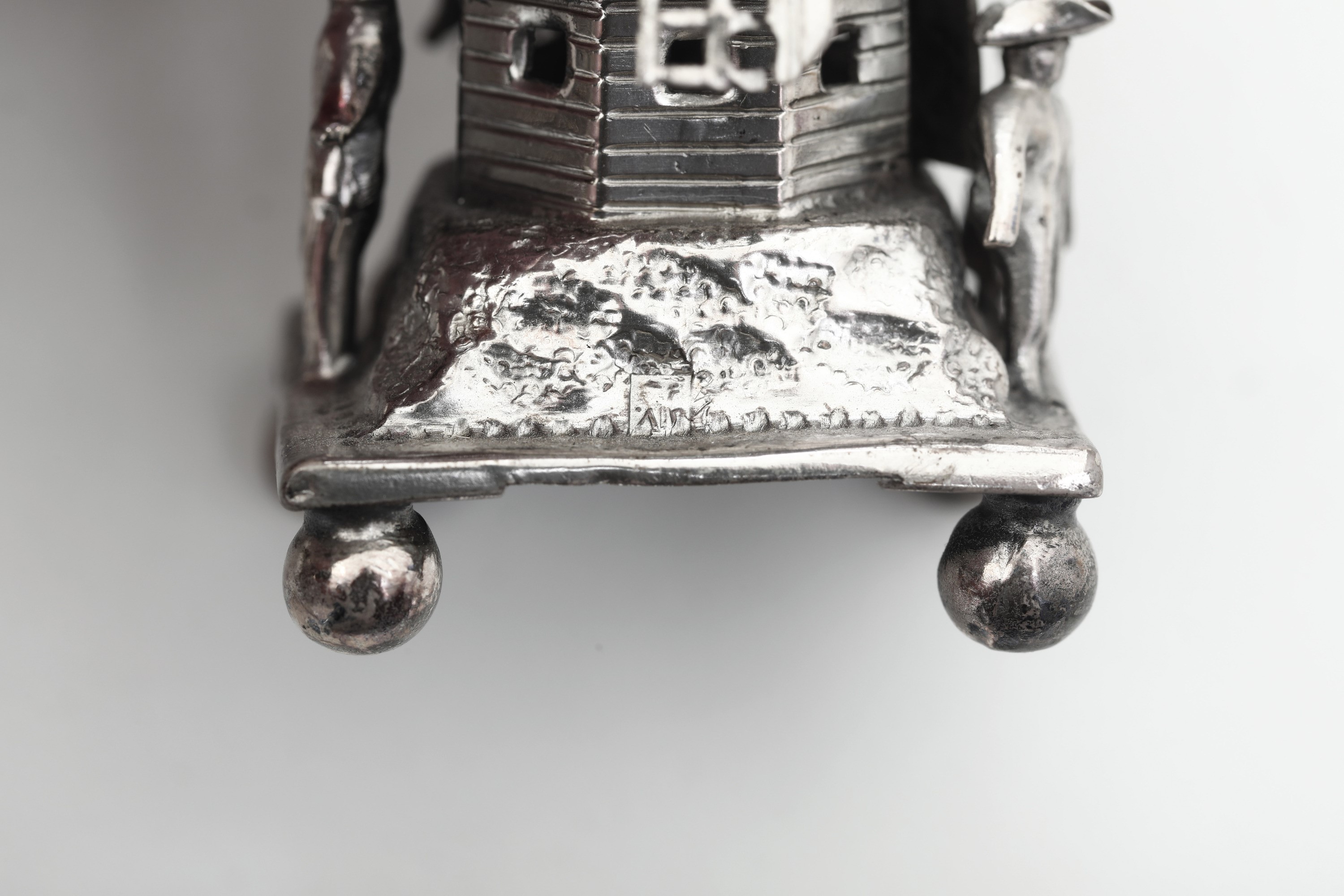 Collezione di trentadue mulini in argento, XIX-XX secolo