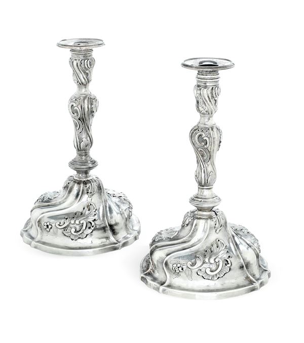 Coppia di candelieri. Genova, marchio della "Torretta" per l'anno (1)776