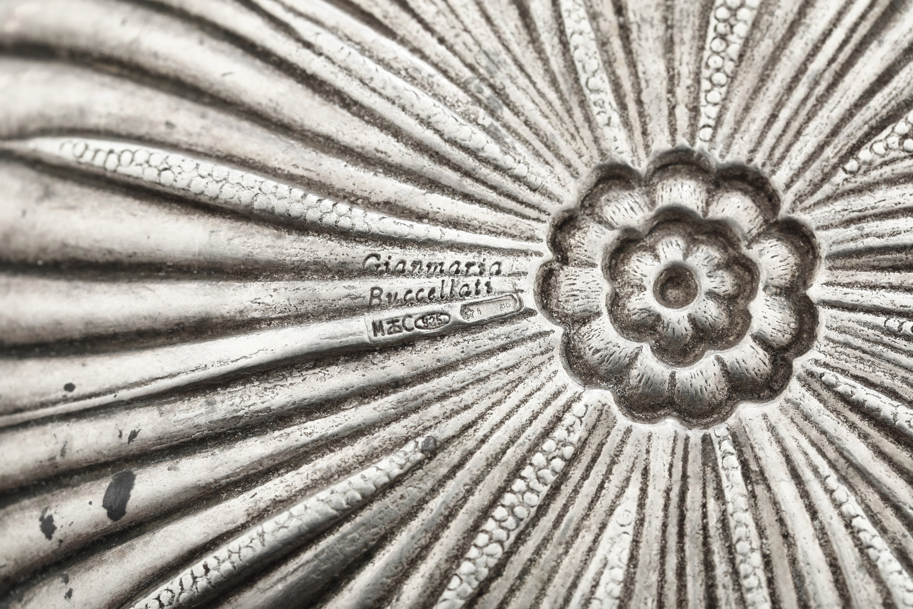 Clementi (argentiere), Cotola a fiore, argenteria lavorata (Maison Gianmaria Buccellati), Bologna...