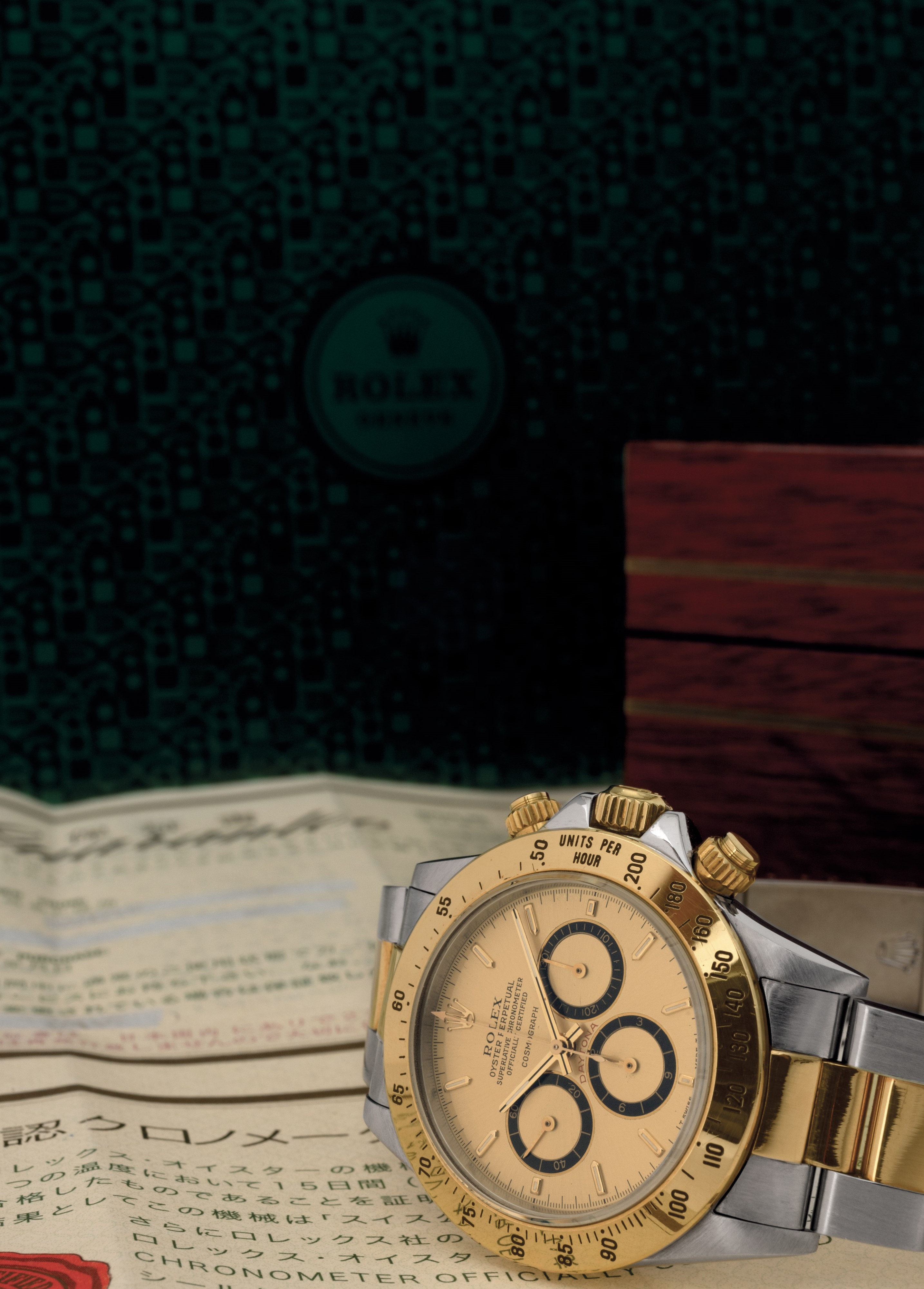 Rolex - Cosmograph Daytona Ref 16523 "floating" Acciaio e Oro con Scatola e Garanzia, Quadrante C...